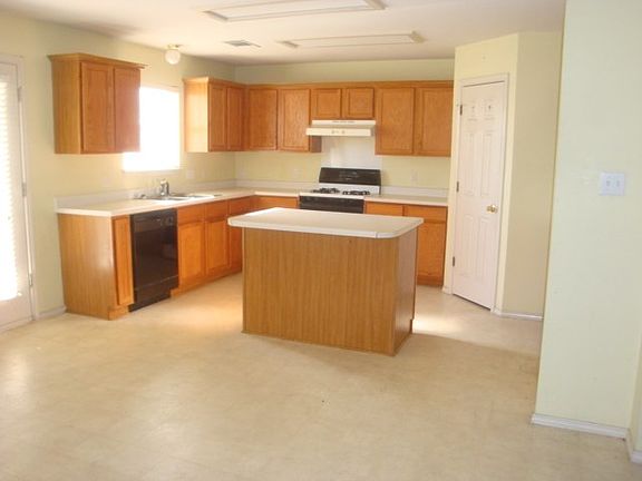 5th image of 17204 Guana Cay Dr