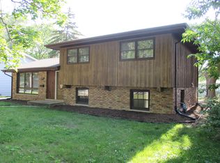 18419 Hood Ave, Homewood, IL 60430