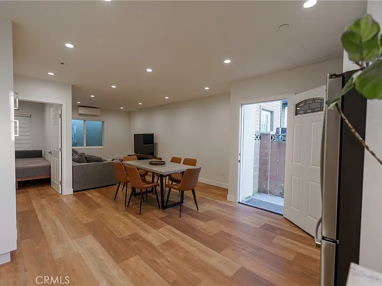 11012 Quill Ave — Photo 7
