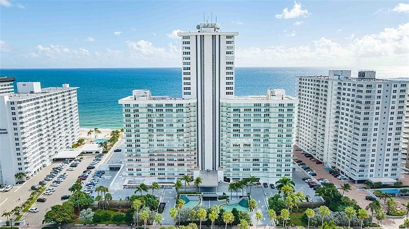 1st image of 3900 Galt Ocean Dr APT 415