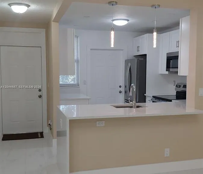 5335 NW 10th Ct #209 — Photo 2