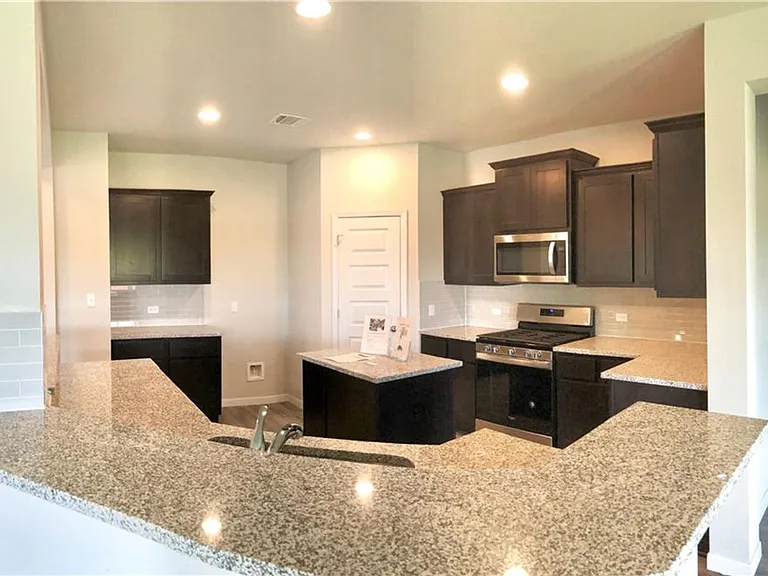 1312 Chad Dr — Photo 4