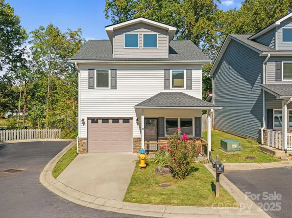 33 English Ivy Rd, Asheville, NC 28806
