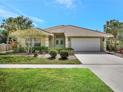 2216 Outrigger Ln, Naples, FL, 34104