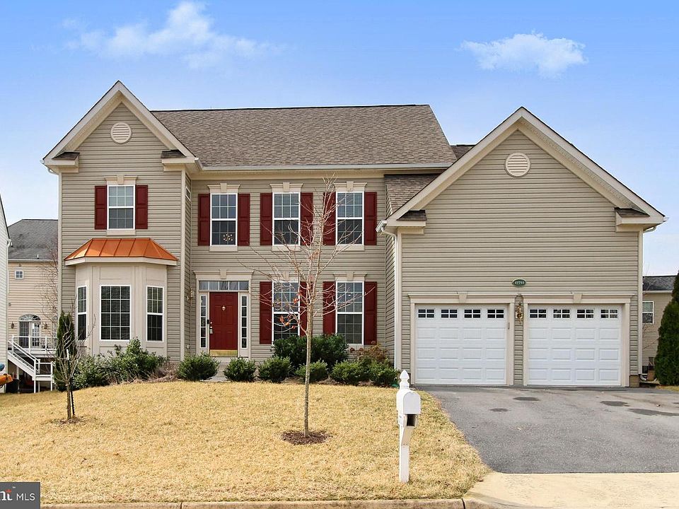 1st image of 17711 Cleveland Park Dr