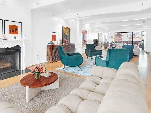 80 Franklin Street image 3 of 24