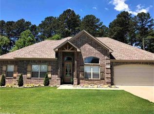 913 Hunter Lee Dr, Bryant, AR 72022