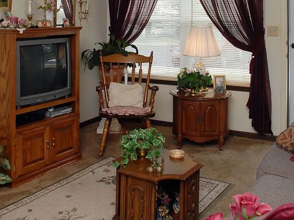 5th image of 601 N Monroe St #1197