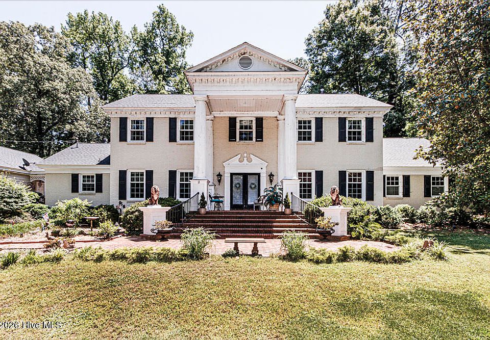 1st image of 500 Wildwood Avenue