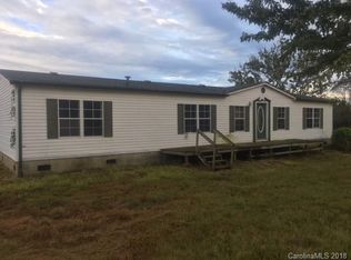 2500 Sharpe Mill Rd, Hiddenite, NC 28636