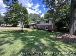 825 Stoneykirk Dr, Fayetteville, NC 28314
