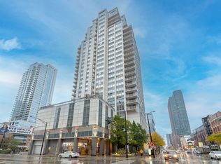 200 W Grand Ave APT 1302, Chicago, IL 60654