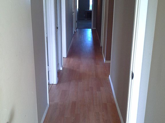 4th image of 8350 N 50th Dr