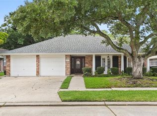 236 Penfold Pl, Harahan, LA 70123