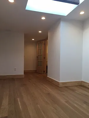 Rented by Nooklyn NYC LLC | media 67