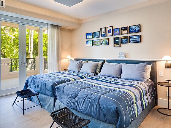 4th image of 19122 Fisher Island Dr #19222