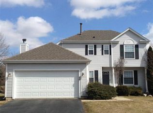 88 Jefferson Ln, Streamwood, IL