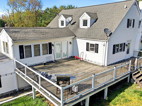 4th image of 1904 Ark Rd
