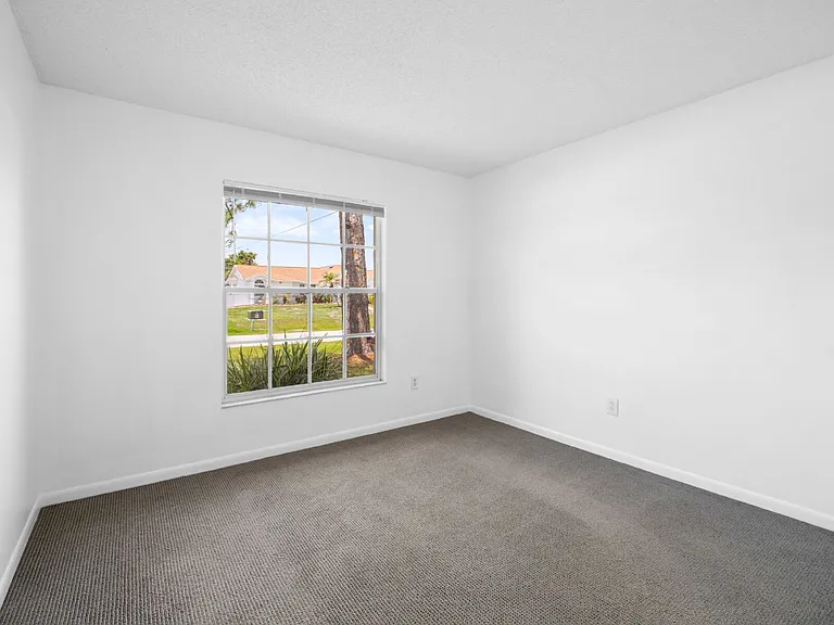 1187 Merrick Ave NW — Photo 16