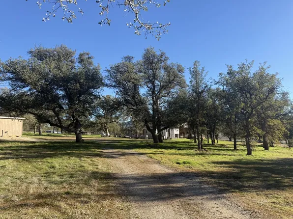 21900 Thompson Canyon Ave, Caliente, CA 93518