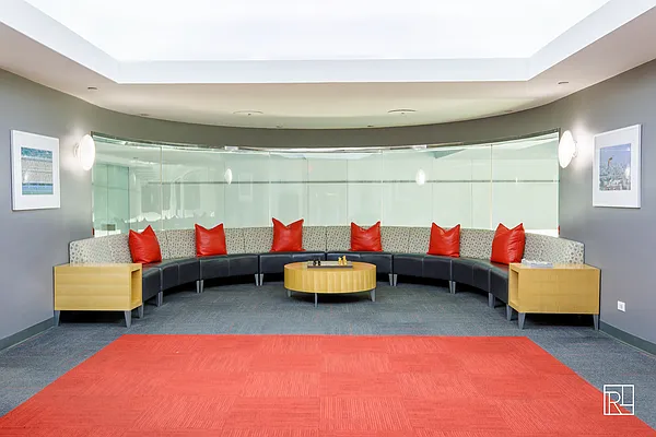 Rented by Compass | media 22