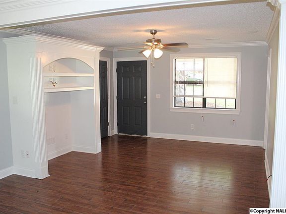 5th image of 231 Woodland St