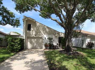 390 S Woodlands Dr #390, Oldsmar, FL 34677