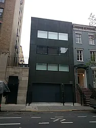 206 West 15th Street in Chelsea