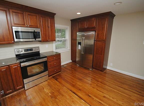 4th image of 920 Pepper Ave