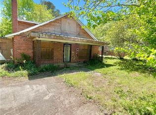211 Leach St, Star, NC 27356