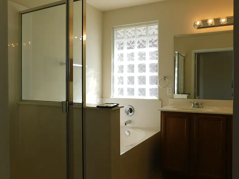 523 Cattail Cir — Photo 23