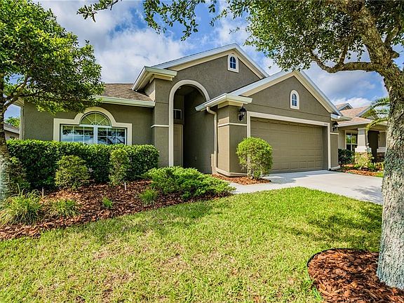 2nd image of 34048 Pickford Ct