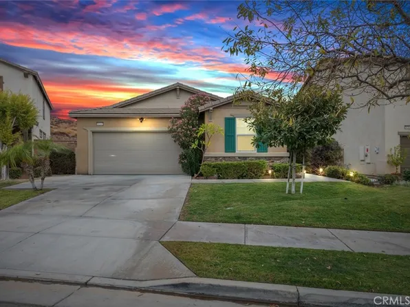 34342 Blossoms Dr, Lake Elsinore, CA 92532