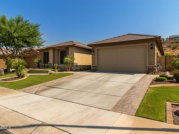 5th image of 25909 N 106th Dr