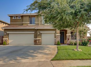 7204 E Ramona Way, Fresno, CA