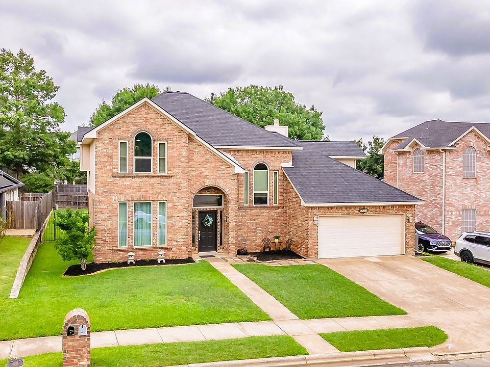 1st image of 6817 Greenleaf Dr