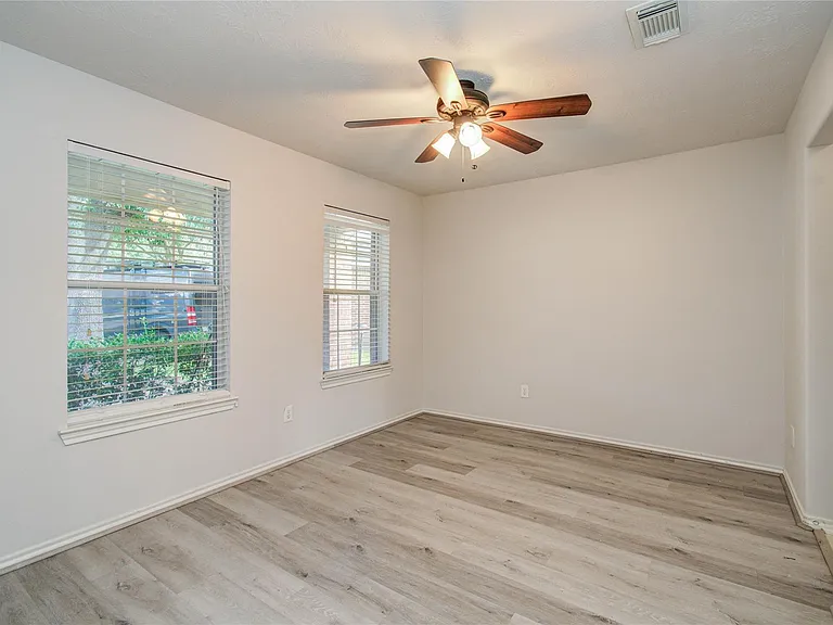 15103 Petal Rose Ct — Photo 4