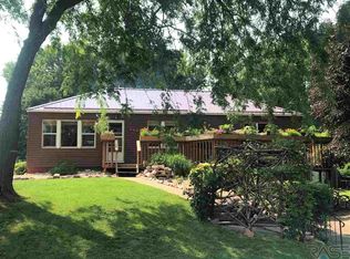 304 S Ross St, Hardwick, MN 56134