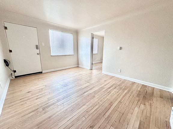 Unit 3 1x1 Top Floor