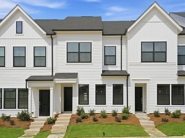 6550 Harlech St, Charlotte, NC 28269