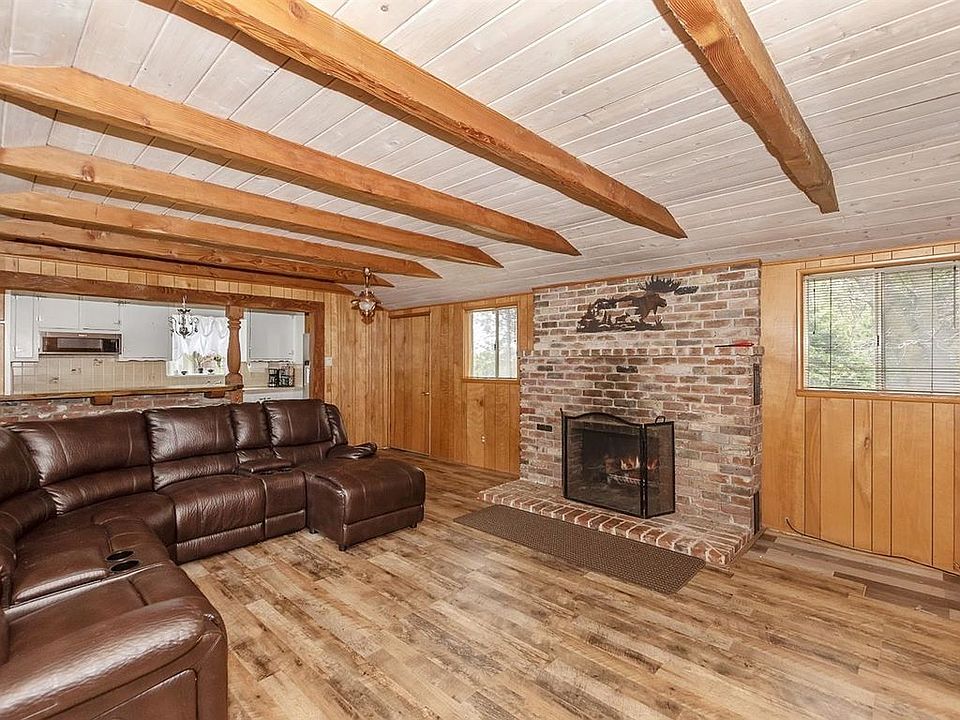 1st image of 1125 Chateau Dr