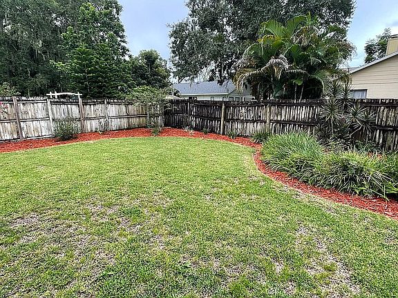 2nd image of 7832 Richwood Dr