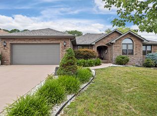 151 Ashford Dr, Hollister, MO 65672