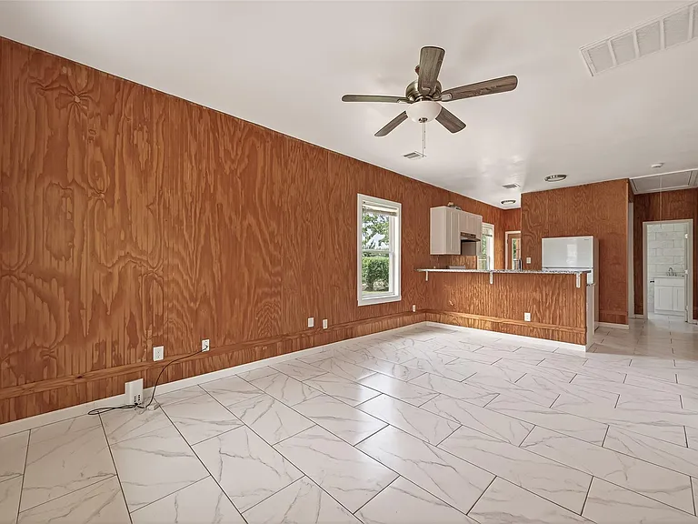 5220 Simsbrook Dr — Photo 6
