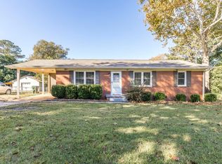 211 Fleming Dr, Bonaire, GA 31005