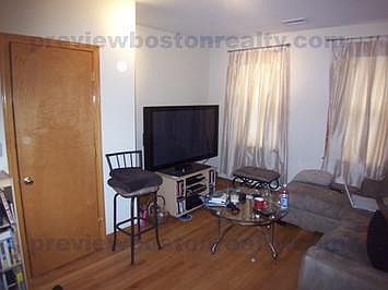 2nd image of 639 Washington St #Ad3
