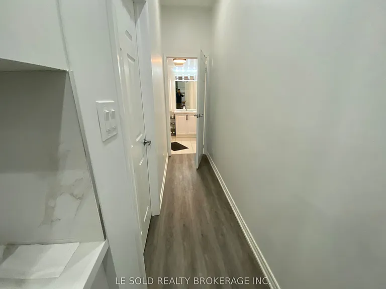 81 Hallam St #103 — Photo 5