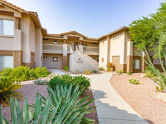 3rd image of 655 W Vistoso Highlands Dr