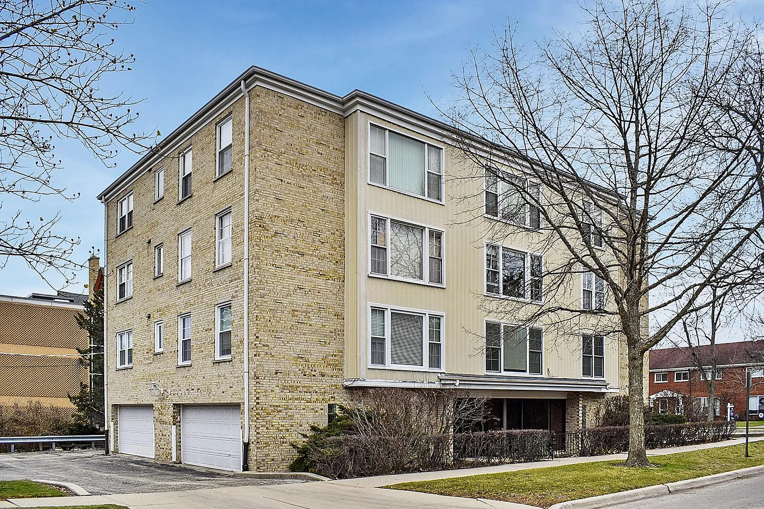 601 Ridge Rd APT 201 photo 1