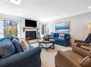 35 Carnoustie Rd APT 40, Hilton Head Island, SC 29928